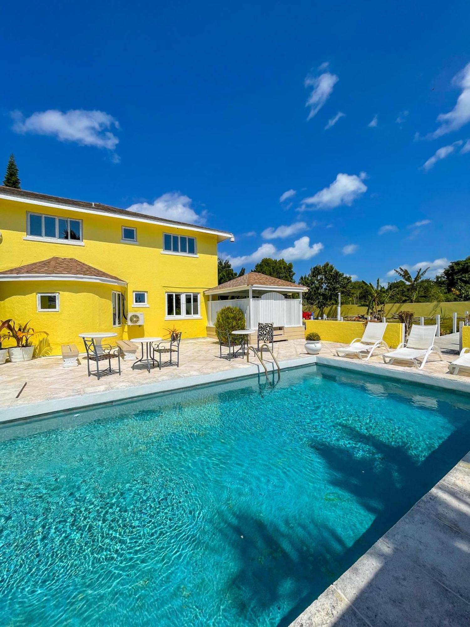 Golden Palms House Bed and Breakfast Νασάου Εξωτερικό φωτογραφία